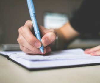 Escribir ensayo beca